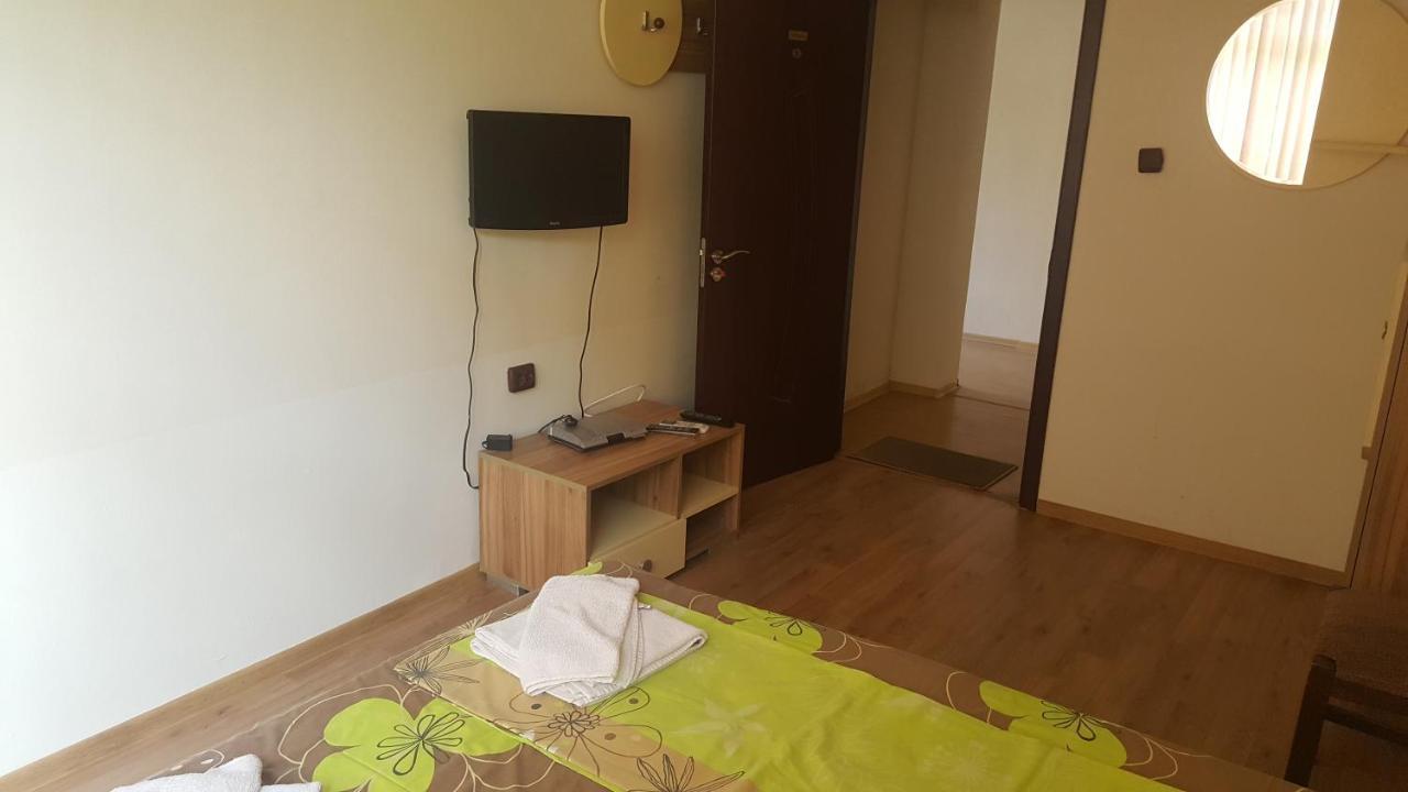 Sachaka Otel Karlovo Dış mekan fotoğraf