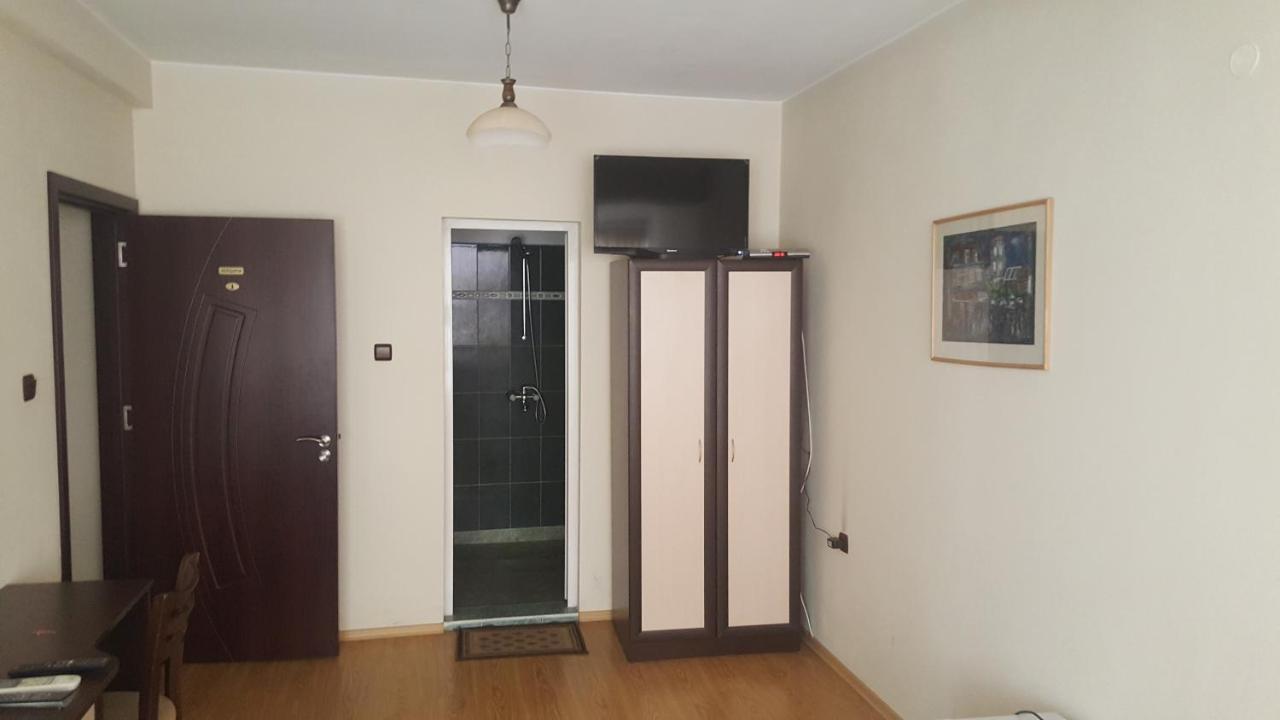 Sachaka Otel Karlovo Dış mekan fotoğraf